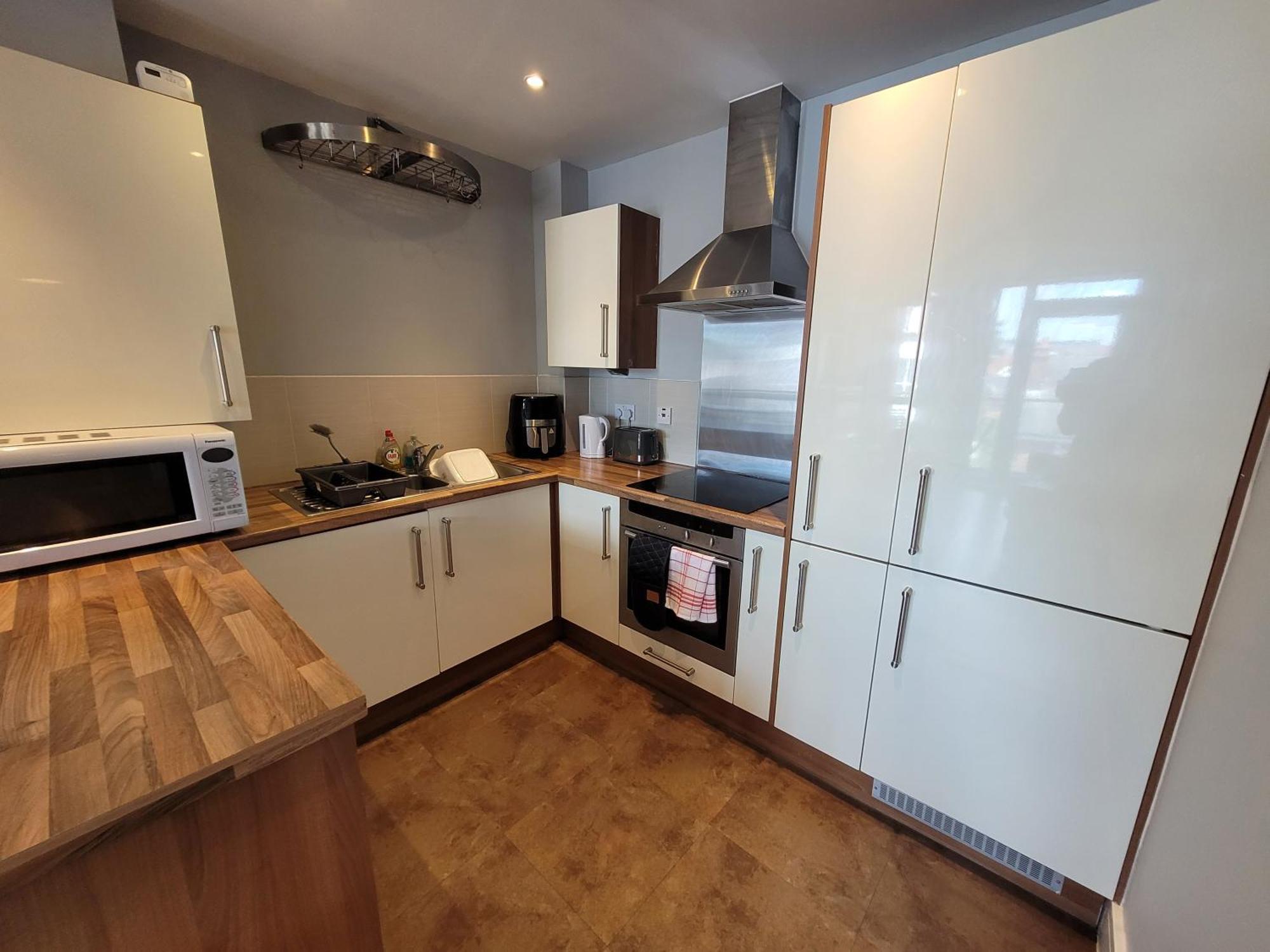 Lesley Court- A Lovely Spacious 2 Bedroom Apartment By Catchpole Stays Chelmsford Exterior photo